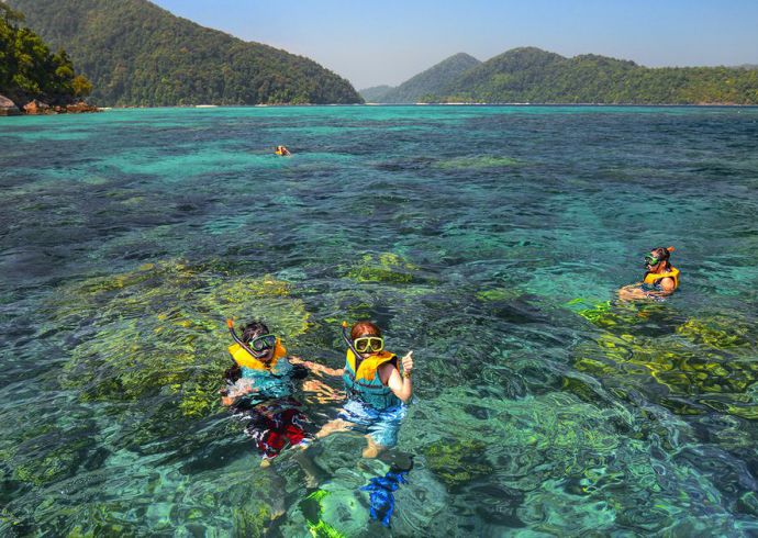 Sea-coral-tour-ngay-kham-pha